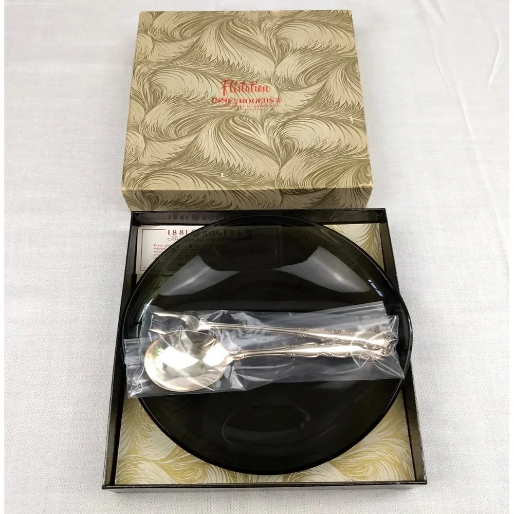 1881 Rogers Oneida‎ FLIRTATION Silverplate Fork & Spoon w/Divided Dish Orig. Box